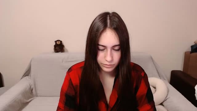 Gallery image thumbnail from ulohu's myfreecams stream on, 03/01/2025, 18:34 image 12 of 20
