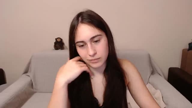 Gallery image thumbnail from ulohu's myfreecams stream on, 03/04/2025, 15:02 image 14 of 20