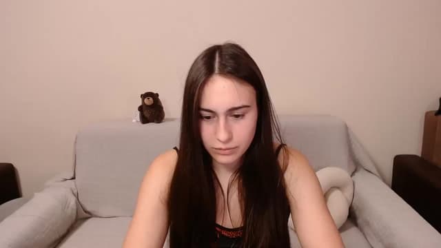 Gallery image thumbnail from ulohu's myfreecams stream on, 03/10/2025, 19:33 image 12 of 20