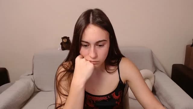 Gallery image thumbnail from ulohu's myfreecams stream on, 03/10/2025, 20:50 image 4 of 20