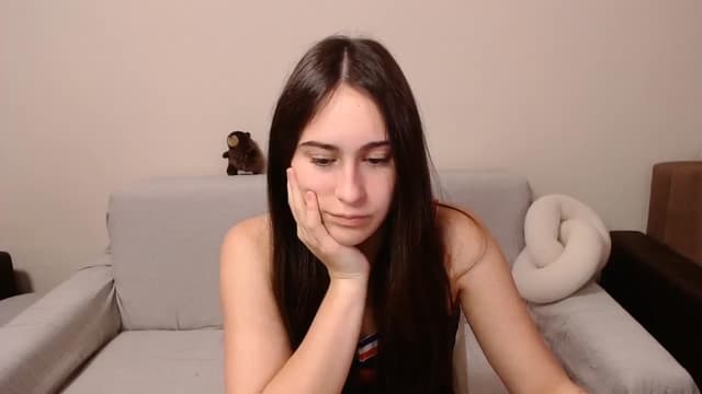 Gallery image thumbnail from ulohu's myfreecams stream on, 03/13/2025, 01:05 image 11 of 20