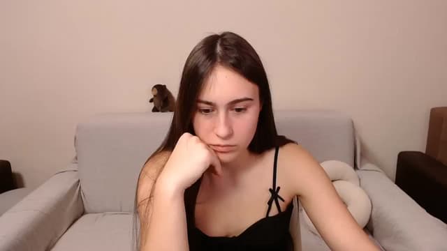 Gallery image thumbnail from ulohu's myfreecams stream on, 03/14/2025, 18:25 image 9 of 20