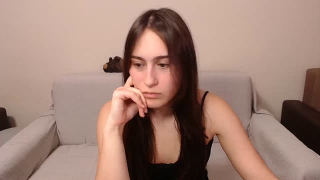 Gallery image thumbnail from ulohu's myfreecams stream on, 03/14/2025, 18:52 image 19 of 20