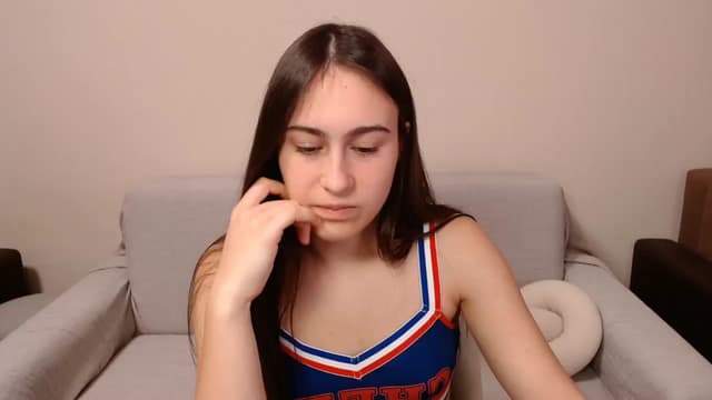 Gallery image thumbnail from ulohu's myfreecams stream on, 03/15/2025, 21:47 image 16 of 20
