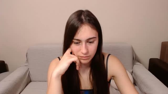 Gallery image thumbnail from ulohu's myfreecams stream on, 03/17/2025, 01:08 image 19 of 20