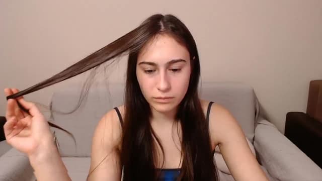 Gallery image thumbnail from ulohu's myfreecams stream on, 03/17/2025, 01:08 image 15 of 20