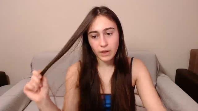 Gallery image thumbnail from ulohu's myfreecams stream on, 03/17/2025, 01:58 image 6 of 20