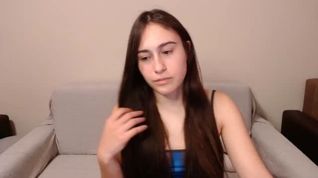 Gallery image thumbnail from ulohu's myfreecams stream on, 03/17/2025, 01:58 image 4 of 20