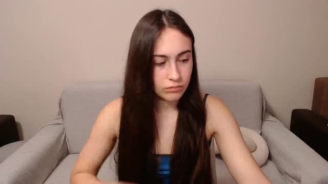 Gallery image thumbnail from ulohu's myfreecams stream on, 03/19/2025, 06:28 image 13 of 20