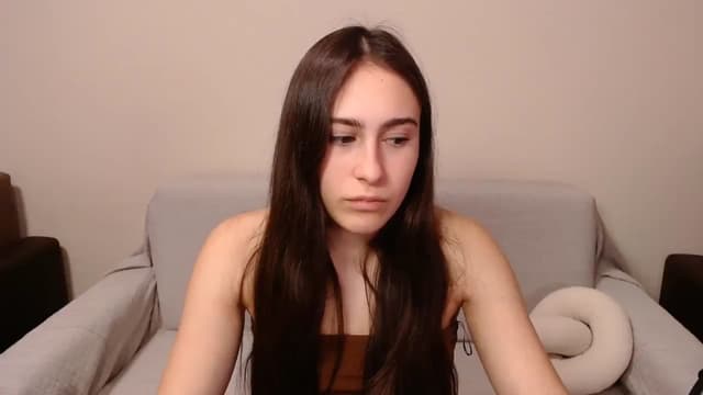 Gallery image thumbnail from ulohu's myfreecams stream on, 03/21/2025, 18:54 image 17 of 20
