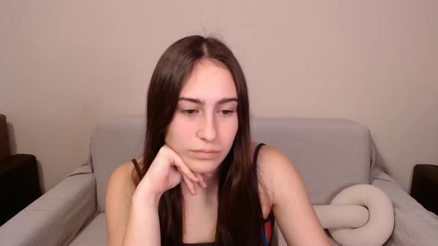 Gallery image thumbnail from ulohu's myfreecams stream on, 03/22/2025, 13:21 image 8 of 20