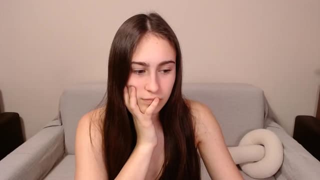 Gallery image thumbnail from ulohu's myfreecams stream on, 03/22/2025, 17:38 image 15 of 20