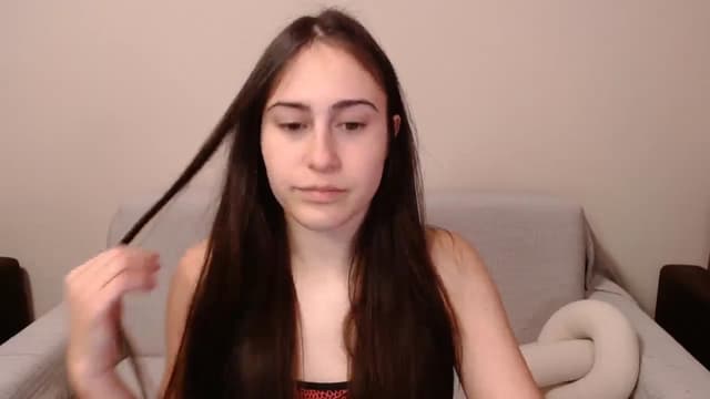 Gallery image thumbnail from ulohu's myfreecams stream on, 03/25/2025, 19:01 image 4 of 20