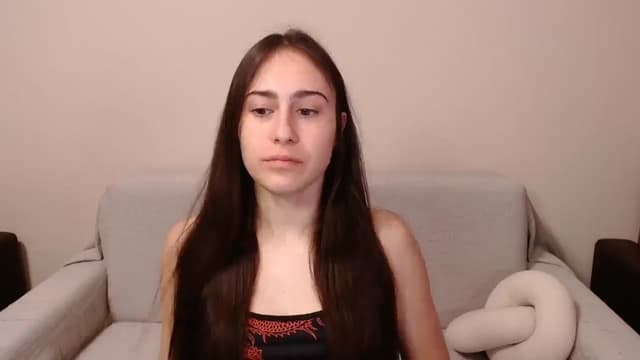 Gallery image thumbnail from ulohu's myfreecams stream on, 03/25/2025, 19:01 image 6 of 20