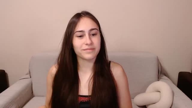 Gallery image thumbnail from ulohu's myfreecams stream on, 03/25/2025, 19:01 image 5 of 20
