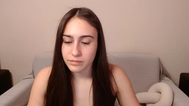 Gallery image thumbnail from ulohu's myfreecams stream on, 03/26/2025, 18:57 image 10 of 20