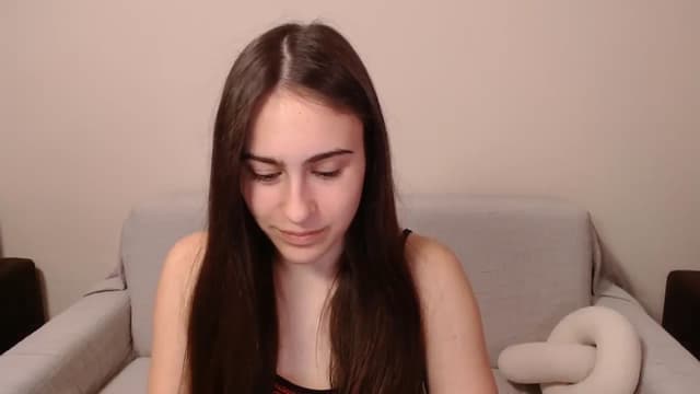 Gallery image thumbnail from ulohu's myfreecams stream on, 03/26/2025, 18:57 image 8 of 20