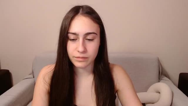 Gallery image thumbnail from ulohu's myfreecams stream on, 03/26/2025, 18:57 image 5 of 20