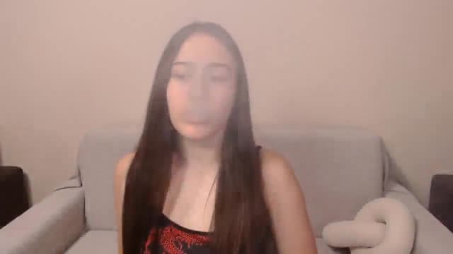Gallery image thumbnail from ulohu's myfreecams stream on, 03/26/2025, 18:57 image 13 of 20