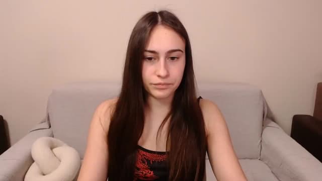 Gallery image thumbnail from ulohu's myfreecams stream on, 03/27/2025, 18:31 image 11 of 20