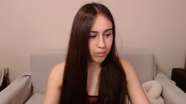 Gallery image thumbnail from ulohu's myfreecams stream on, 03/29/2025, 12:29 image 7 of 20
