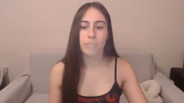 Gallery image thumbnail from ulohu's myfreecams stream on, 03/29/2025, 12:29 image 18 of 20