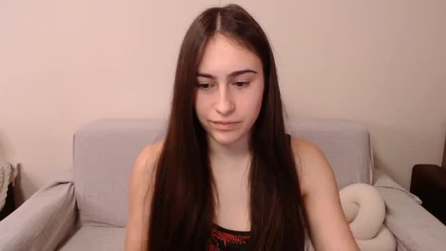 Gallery image thumbnail from ulohu's myfreecams stream on, 03/29/2025, 14:40 image 3 of 20