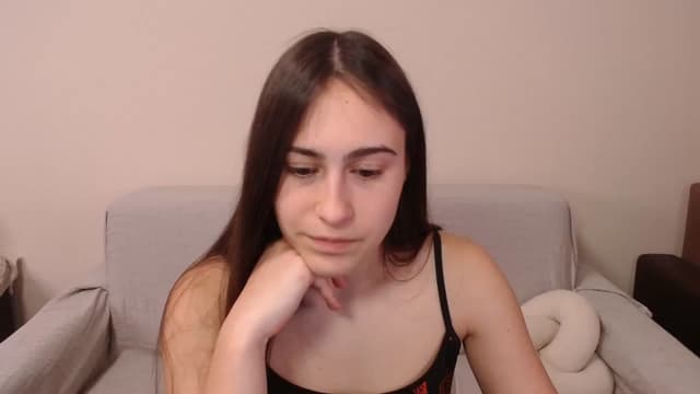 Gallery image thumbnail from ulohu's myfreecams stream on, 03/29/2025, 19:56 image 19 of 20