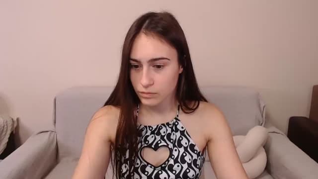 Gallery image thumbnail from ulohu's myfreecams stream on, 03/30/2025, 20:10 image 7 of 20