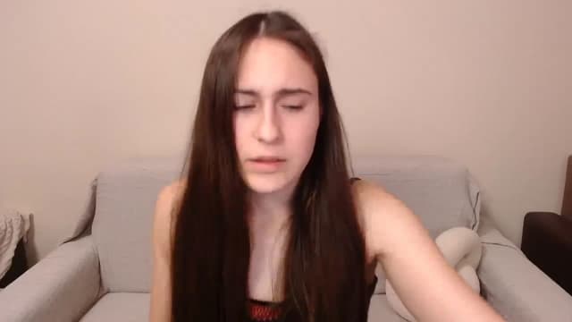 Gallery image thumbnail from ulohu's myfreecams stream on, 03/31/2025, 18:50 image 18 of 20
