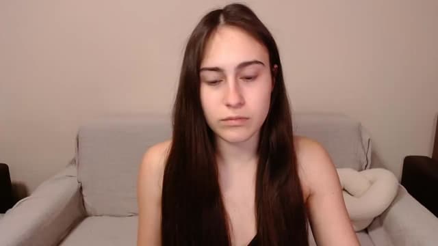 Gallery image thumbnail from ulohu's myfreecams stream on, 04/02/2025, 23:41 image 1 of 20