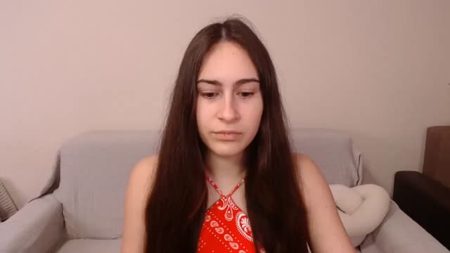 Gallery image thumbnail from ulohu's myfreecams stream on, 04/03/2025, 16:10 image 18 of 20