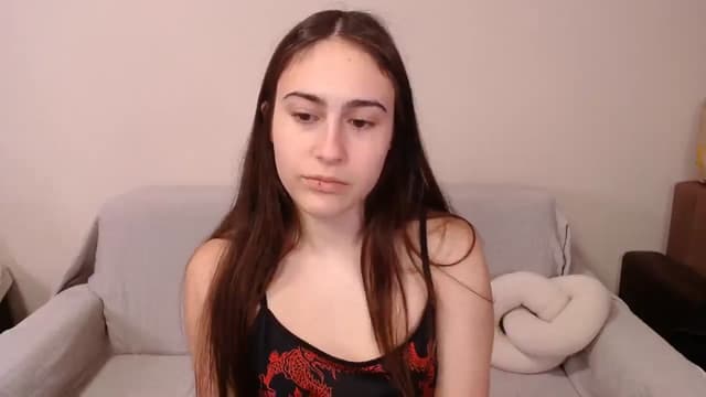 Gallery image thumbnail from ulohu's myfreecams stream on, 04/04/2025, 18:37 image 2 of 20