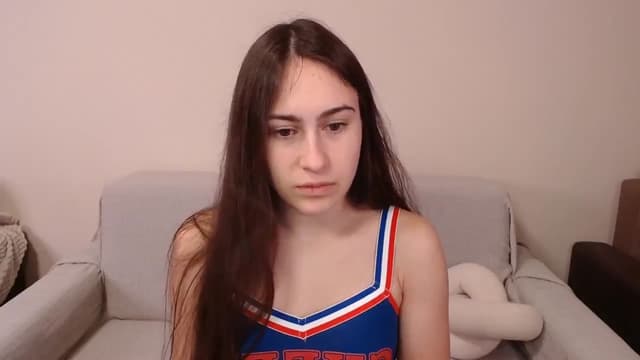 Gallery image thumbnail from ulohu's myfreecams stream on, 04/05/2025, 18:34 image 9 of 20
