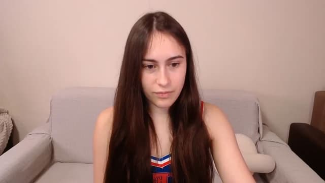 Gallery image thumbnail from ulohu's myfreecams stream on, 04/05/2025, 20:00 image 13 of 20