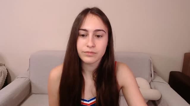 Gallery image thumbnail from ulohu's myfreecams stream on, 04/05/2025, 20:00 image 16 of 20