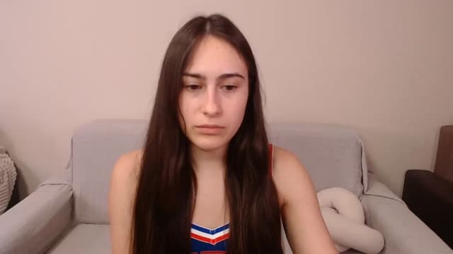 Gallery image thumbnail from ulohu's myfreecams stream on, 04/05/2025, 22:40 image 1 of 20