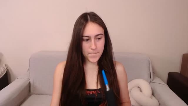 Gallery image thumbnail from ulohu's myfreecams stream on, 04/06/2025, 20:53 image 20 of 20