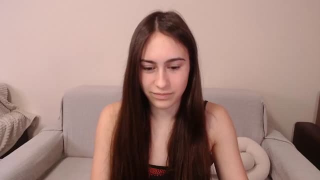 Gallery image thumbnail from ulohu's myfreecams stream on, 04/08/2025, 02:22 image 14 of 20