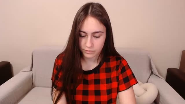 Gallery image thumbnail from ulohu's myfreecams stream on, 04/09/2025, 05:19 image 5 of 20