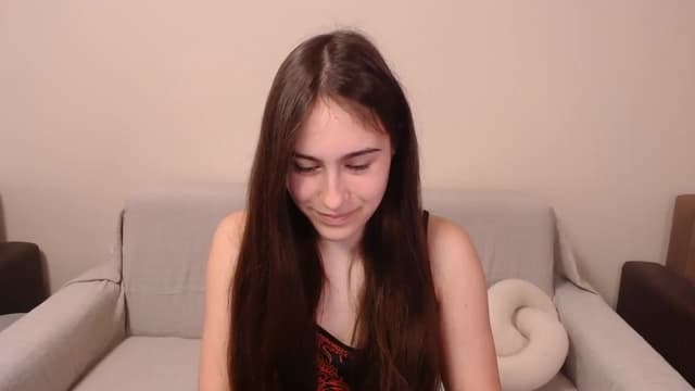Gallery image thumbnail from ulohu's myfreecams stream on, 04/14/2025, 09:09 image 17 of 20