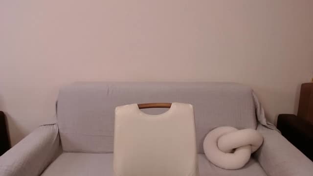 Gallery image thumbnail from ulohu's myfreecams stream on, 04/29/2025, 17:15 image 6 of 20