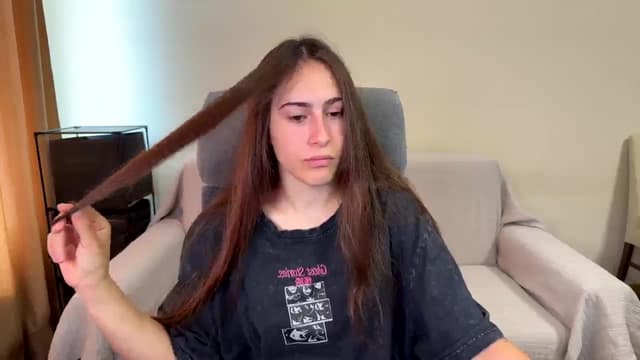 Gallery image thumbnail from ulohu's myfreecams stream on, 07/09/2025, 11:23 image 7 of 20