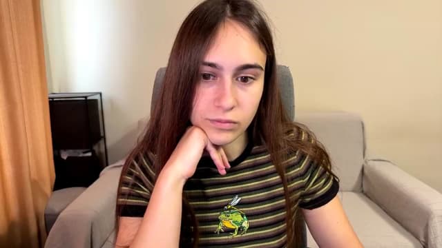 Gallery image thumbnail from ulohu's myfreecams stream on, 10/24/2025, 10:20 image 16 of 20