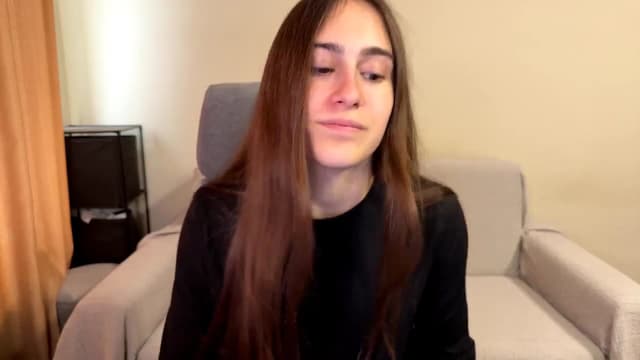 Gallery image thumbnail from ulohu's myfreecams stream on, 10/24/2025, 10:52 image 10 of 20