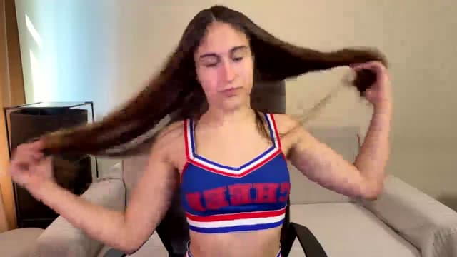 Gallery image thumbnail from ulohu's myfreecams stream on, 11/03/2025, 09:07 image 14 of 20