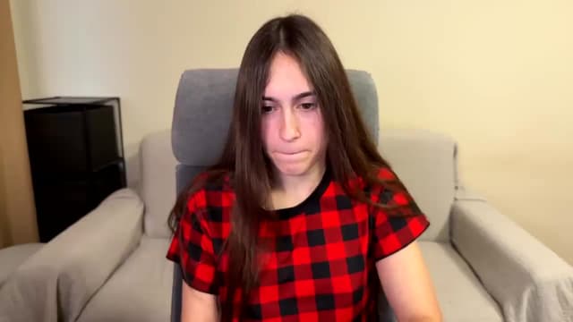 Gallery image thumbnail from ulohu's myfreecams stream on, 12/09/2025, 13:18 image 13 of 20