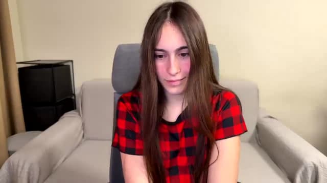 Gallery image thumbnail from ulohu's myfreecams stream on, 12/26/2025, 18:04 image 20 of 20