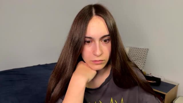 Gallery image thumbnail from ulohu's myfreecams stream on, 05/24/2026, 22:15 image 3 of 20