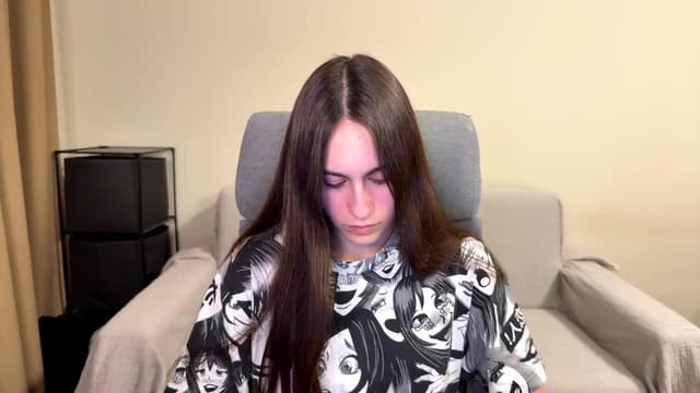 Gallery image thumbnail from ulohu's myfreecams stream on, 05/26/2026, 21:17 image 20 of 20